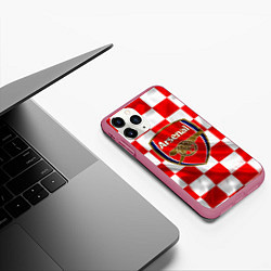 Чехол iPhone 11 Pro матовый ФК Арсенал Шах и Мат, цвет: 3D-малиновый — фото 2