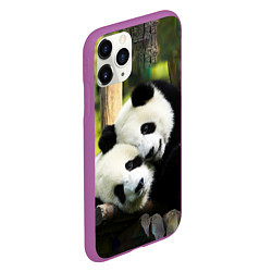 Чехол iPhone 11 Pro матовый Влюблённые панды, цвет: 3D-фиолетовый — фото 2