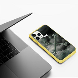 Чехол iPhone 11 Pro матовый Thousand Foot Krutch - Give Up The Ghost, цвет: 3D-желтый — фото 2