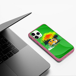 Чехол iPhone 11 Pro матовый Домик на колесах, цвет: 3D-малиновый — фото 2