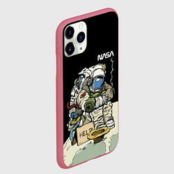 Чехол iPhone 11 Pro матовый NASA - Help! Astronaut - Joke, цвет: 3D-малиновый — фото 2