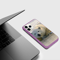 Чехол iPhone 11 Pro матовый Белый медведь ожидает, цвет: 3D-фиолетовый — фото 2