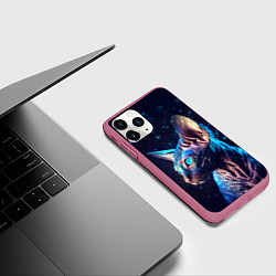 Чехол iPhone 11 Pro матовый Кот сфинкс и искорки, цвет: 3D-малиновый — фото 2