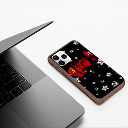 Чехол iPhone 11 Pro матовый Ленин на фоне звезд, цвет: 3D-коричневый — фото 2