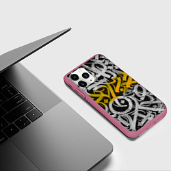 Чехол iPhone 11 Pro матовый Yellow Callicraphic, цвет: 3D-малиновый — фото 2