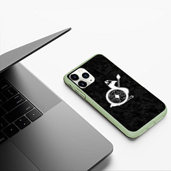 Чехол iPhone 11 Pro матовый Вооруженный гусь воин викинг, цвет: 3D-салатовый — фото 2