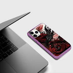 Чехол iPhone 11 Pro матовый Красный Irezumi узор, цвет: 3D-фиолетовый — фото 2