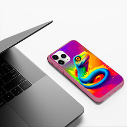 Чехол iPhone 11 Pro матовый Змейка в красках, цвет: 3D-малиновый — фото 2