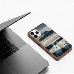Чехол iPhone 11 Pro матовый Дорога на черный пляж Исландии, цвет: 3D-коричневый — фото 2