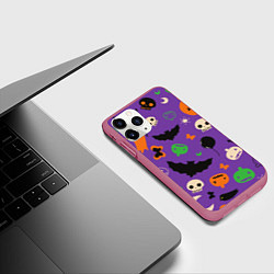 Чехол iPhone 11 Pro матовый Halloween style, цвет: 3D-малиновый — фото 2