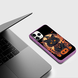 Чехол iPhone 11 Pro матовый Черный кот в хеллоуине, цвет: 3D-фиолетовый — фото 2