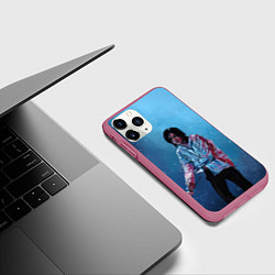 Чехол iPhone 11 Pro матовый Хёнджин на концерте - Stray Kids, цвет: 3D-малиновый — фото 2
