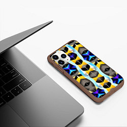 Чехол iPhone 11 Pro матовый Vanguard geometric pattern - neural network, цвет: 3D-коричневый — фото 2