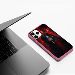 Чехол iPhone 11 Pro матовый Девушка из аниме и красные печати, цвет: 3D-малиновый — фото 2