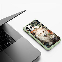 Чехол iPhone 11 Pro матовый Белая лисица в кустах цветов, цвет: 3D-салатовый — фото 2