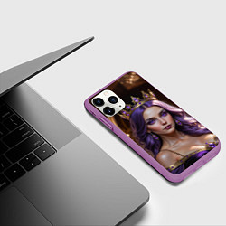 Чехол iPhone 11 Pro матовый Девушка с фиолетовыми волосами в короне, цвет: 3D-фиолетовый — фото 2