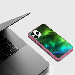 Чехол iPhone 11 Pro матовый Бескрайний космос зелёный, цвет: 3D-малиновый — фото 2