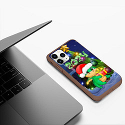 Чехол iPhone 11 Pro матовый Дракон у елки 2024, цвет: 3D-коричневый — фото 2