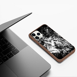 Чехол iPhone 11 Pro матовый Зимний лес узоры, цвет: 3D-коричневый — фото 2