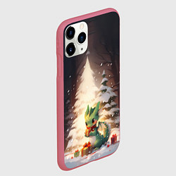 Чехол iPhone 11 Pro матовый Чиби-дракон под ёлкой с подарками, цвет: 3D-малиновый — фото 2
