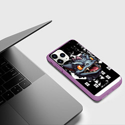 Чехол iPhone 11 Pro матовый Злой дракон на черном фоне, цвет: 3D-фиолетовый — фото 2