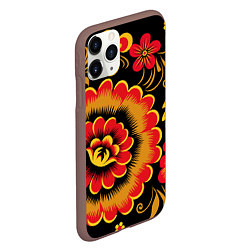 Чехол iPhone 11 Pro матовый Хохломская роспись красно-жёлтые цветы на чёрном ф, цвет: 3D-коричневый — фото 2