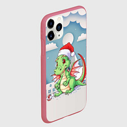 Чехол iPhone 11 Pro матовый Милый маленький новогодний дракон в новогодней шап, цвет: 3D-малиновый — фото 2