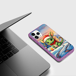 Чехол iPhone 11 Pro матовый Милый маленький дракон новогодний 2024 года, цвет: 3D-фиолетовый — фото 2
