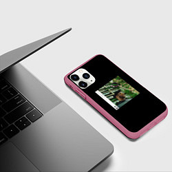 Чехол iPhone 11 Pro матовый Куок - Джангл, цвет: 3D-малиновый — фото 2