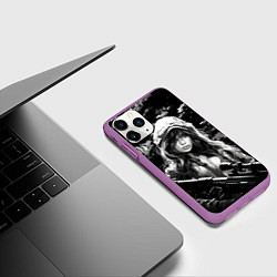 Чехол iPhone 11 Pro матовый Брюнетка снайпер, цвет: 3D-фиолетовый — фото 2