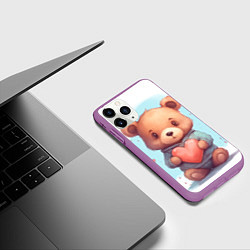 Чехол iPhone 11 Pro матовый Плюшевый мишка держит сердечко, цвет: 3D-фиолетовый — фото 2