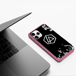 Чехол iPhone 11 Pro матовый Linkin park краски текстура рок, цвет: 3D-малиновый — фото 2