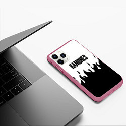 Чехол iPhone 11 Pro матовый Ramones fire black rock, цвет: 3D-малиновый — фото 2