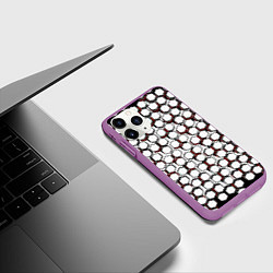 Чехол iPhone 11 Pro матовый Киберпанк узор из шестиугольников красный, цвет: 3D-фиолетовый — фото 2