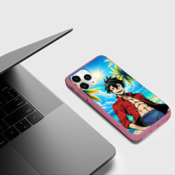 Чехол iPhone 11 Pro матовый Ван Пис - Луффи и пальмы, цвет: 3D-малиновый — фото 2