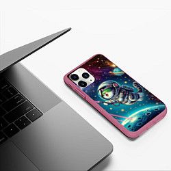 Чехол iPhone 11 Pro матовый Котик в космосе с лазерным пистолетом, цвет: 3D-малиновый — фото 2