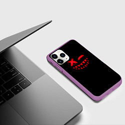 Чехол iPhone 11 Pro матовый Одноглазый монстр глитч улыбка, цвет: 3D-фиолетовый — фото 2