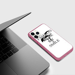 Чехол iPhone 11 Pro матовый Мода украла мою улыбку, цвет: 3D-малиновый — фото 2