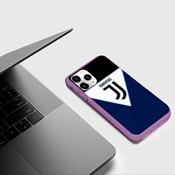 Чехол iPhone 11 Pro матовый Juventus sport geometry color, цвет: 3D-фиолетовый — фото 2