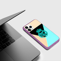 Чехол iPhone 11 Pro матовый Реал мадрид спорт геометрия, цвет: 3D-фиолетовый — фото 2