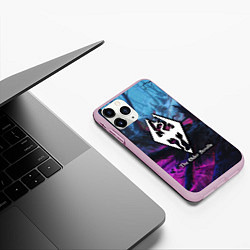 Чехол iPhone 11 Pro матовый Skyrim game steel, цвет: 3D-розовый — фото 2