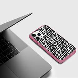 Чехол iPhone 11 Pro матовый Juventus fc pattern, цвет: 3D-малиновый — фото 2