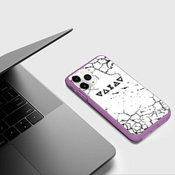 Чехол iPhone 11 Pro матовый Ведьмак трещины в земле, цвет: 3D-фиолетовый — фото 2