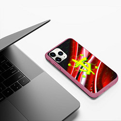 Чехол iPhone 11 Pro матовый Doom кислотное лого броня, цвет: 3D-малиновый — фото 2