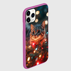 Чехол iPhone 11 Pro матовый Новогодний котик в гирляндах, цвет: 3D-фиолетовый — фото 2