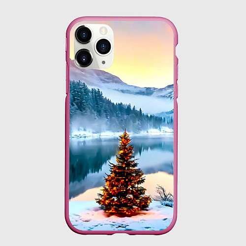 Чехол iPhone 11 Pro матовый Новогодняя елочка на берегу озера / 3D-Малиновый – фото 1