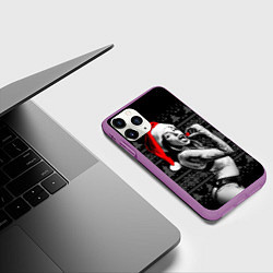 Чехол iPhone 11 Pro матовый Сердцеедка в шапке Деда Мороза, цвет: 3D-фиолетовый — фото 2