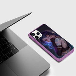 Чехол iPhone 11 Pro матовый Джинкс сияние, цвет: 3D-фиолетовый — фото 2