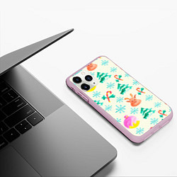 Чехол iPhone 11 Pro матовый Зимний новогодний узор, цвет: 3D-розовый — фото 2