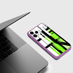 Чехол iPhone 11 Pro матовый Чёрно-зелёные вертикальные и горизонтальные полосы, цвет: 3D-фиолетовый — фото 2